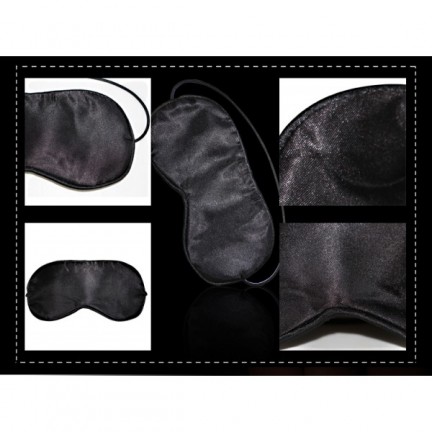 Набор Deluxe Bondage Kit (маска, мини-вибратор, плеть, кляп-шар) Набор Deluxe Bondage Kit (маска, мини-вибратор, плеть, кляп-шар)