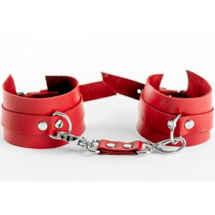 Изящные наручники из натуральной кожи красного цвета