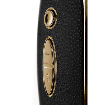 Вакуумно-волновой бесконтактный стимулятор с вибрацией Satisfyer Luxury Pret-a-Porter,чёрный