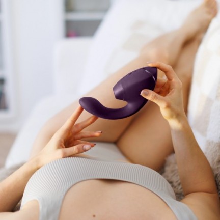 Роскошный вакуумный вибростимулятор для G точки и клитора Womanizer Next Duo фиолетовый